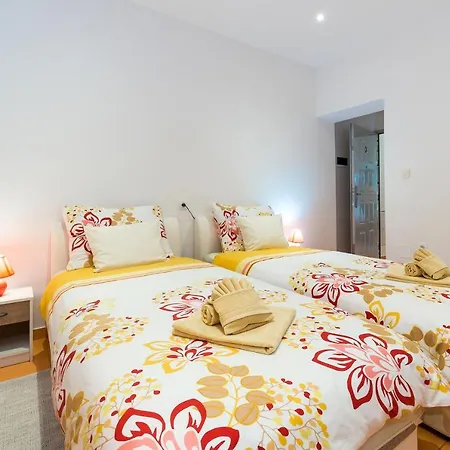 Guest house Slatki Snovi 3*