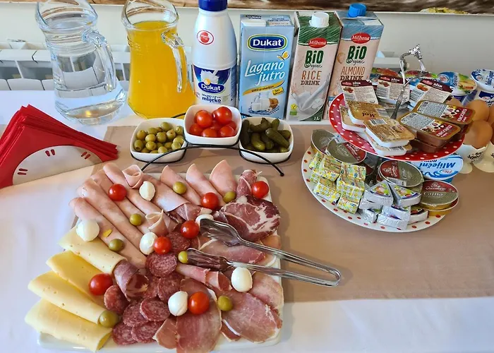 Slatki Snovi 3* Knin