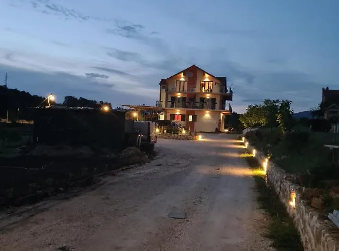 Slatki Snovi Casa de hóspedes Knin